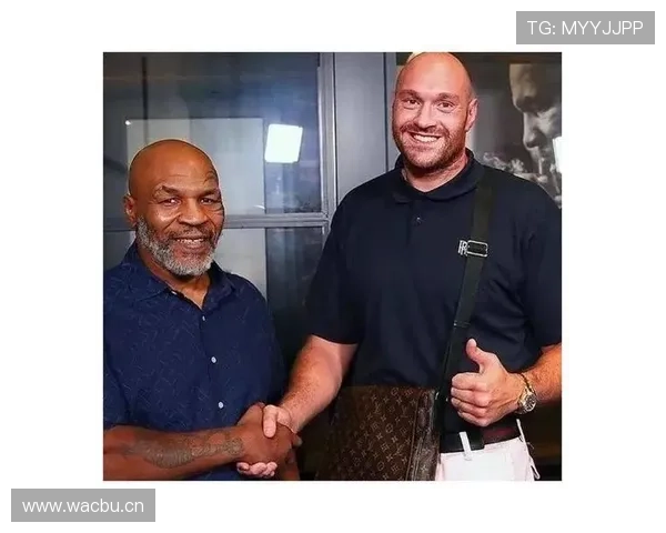 泰森·富里家里院子堆满了金腰带，大爷日常比明星还奢侈你信不？